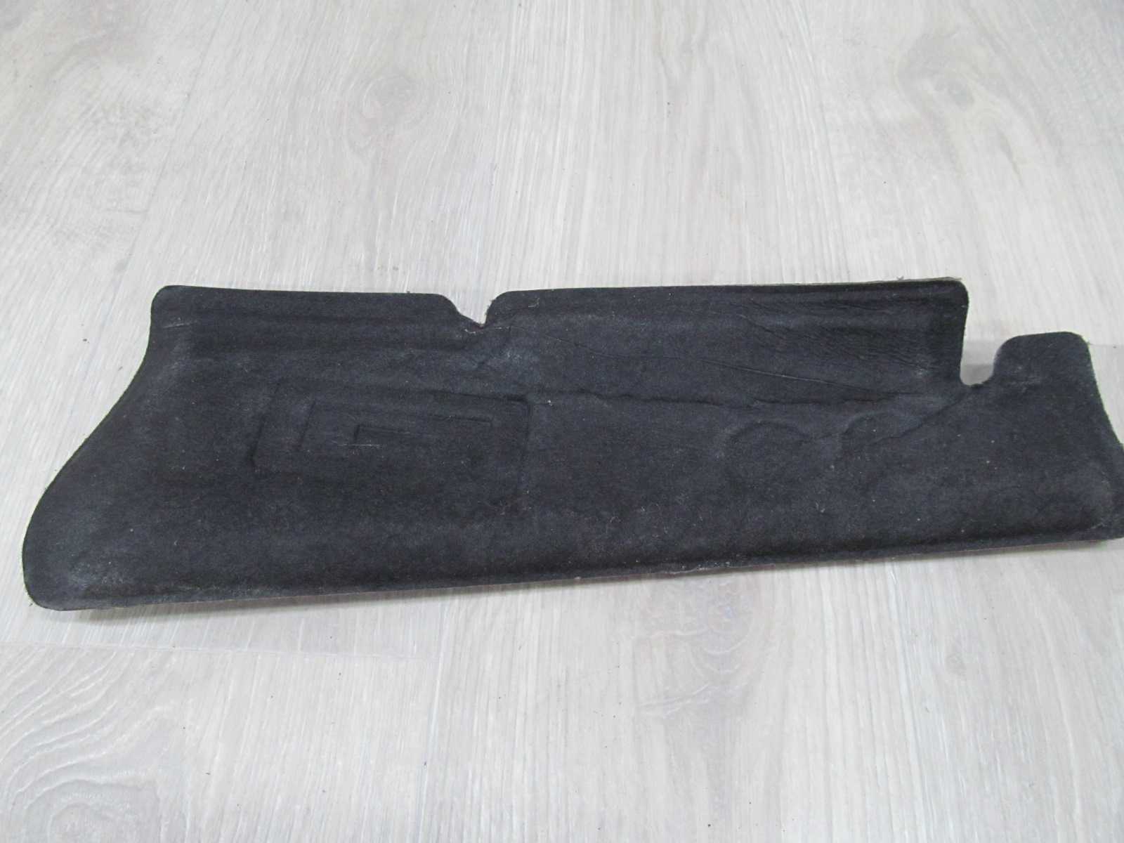 VOLVO C30 06-10 OSLONA WYGLUSZENIE BLOTNIKA LEWA
