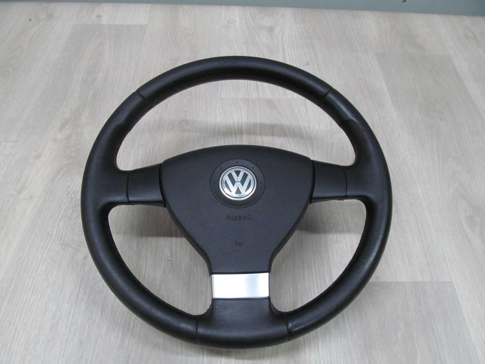 VW PASSAT B6 TOURAN GOLF V KIEROWNICA SKORA PODUSZKA AIRBAG 05-10