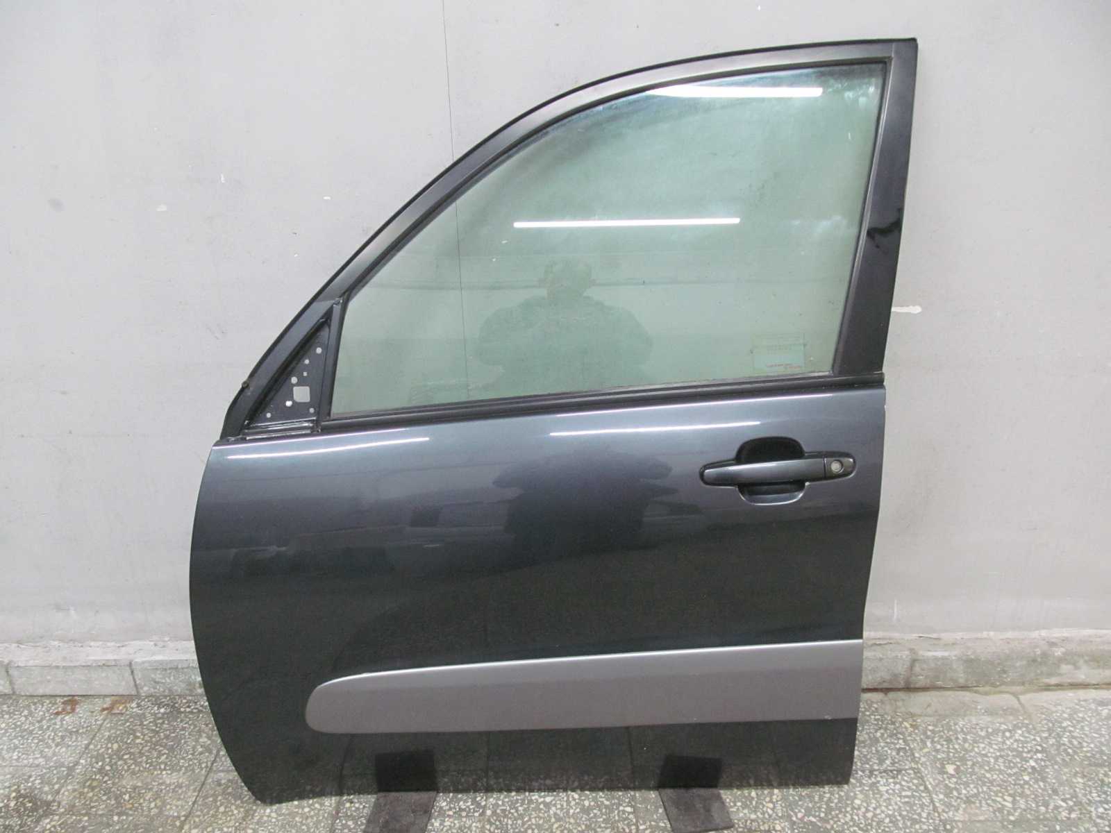 TOYOTA RAV4 II LIFT DRZWI PRZOD LEWE LEWY 01-05 1E0 5D
