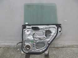 SUBARU FORESTER II LIFT SG DRZWI TYL TYLNE PRAWE KPL 01G 05-08