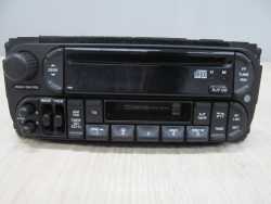 CHRYSLER VOYAGER JEEP RADIO CD KASETA 05091601AE P05091601AE