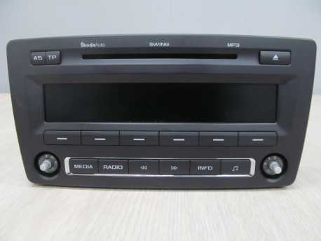 SKODA OCTAVIA II LIFT 08- RADIO CD MP3 SWING 1Z0035161G