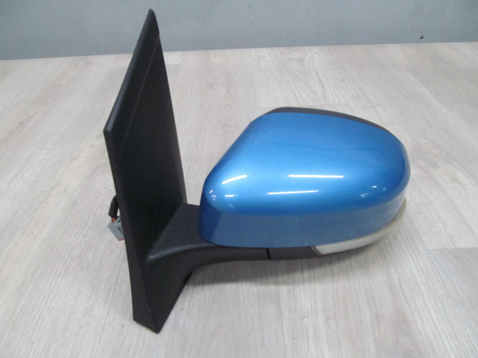 FORD FOCUS MK2 LIFT LUSTERKO LEWE 6 PIN Q8 08 08-11