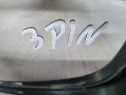 SUZUKI GRAND VITARA LUSTERKO LEWE 3 PIN 98-05