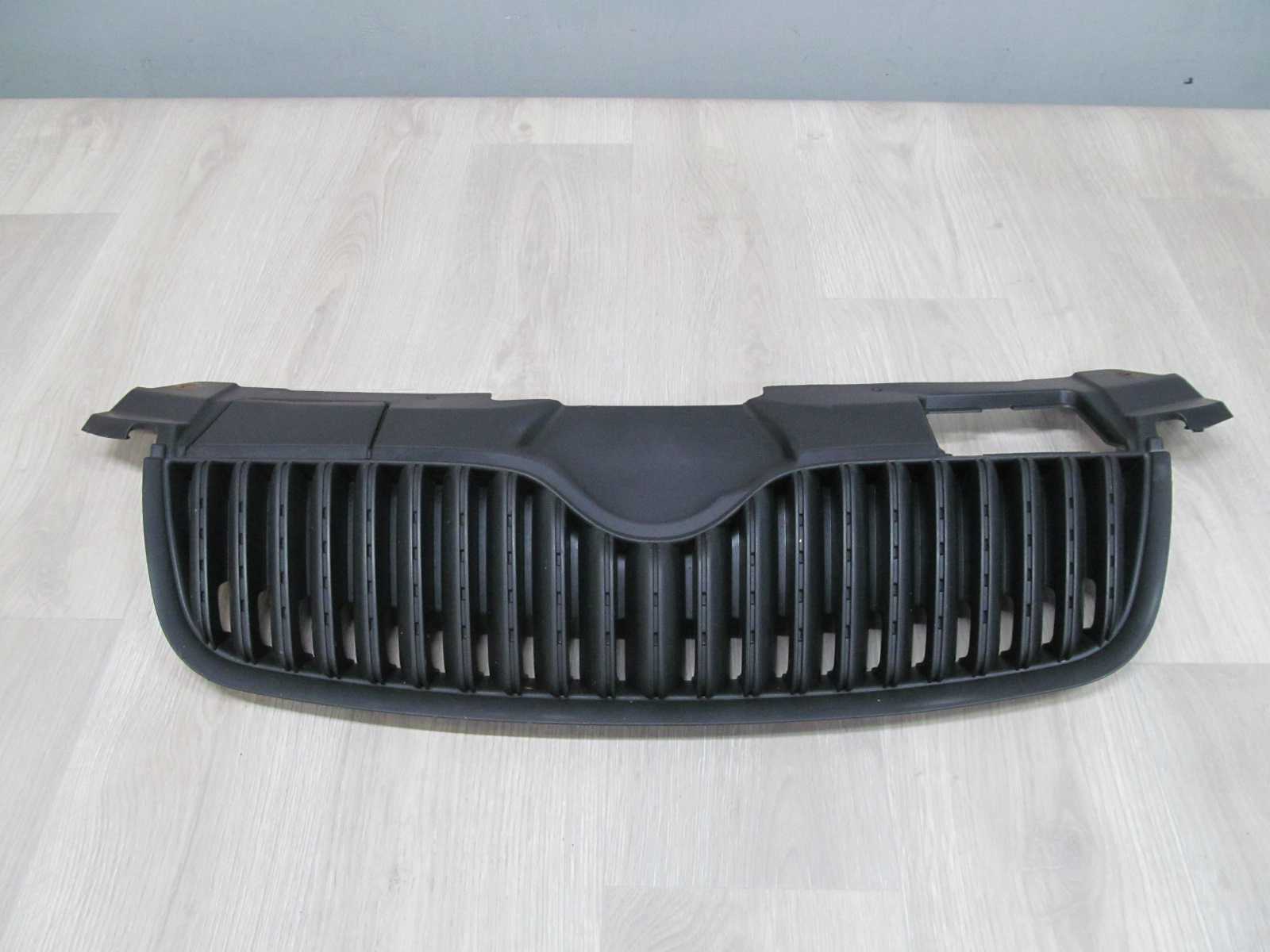 SKODA ROOMSTER FABIA II GRILL ATRAPA CHLODNICY 1J0853655G 07-10