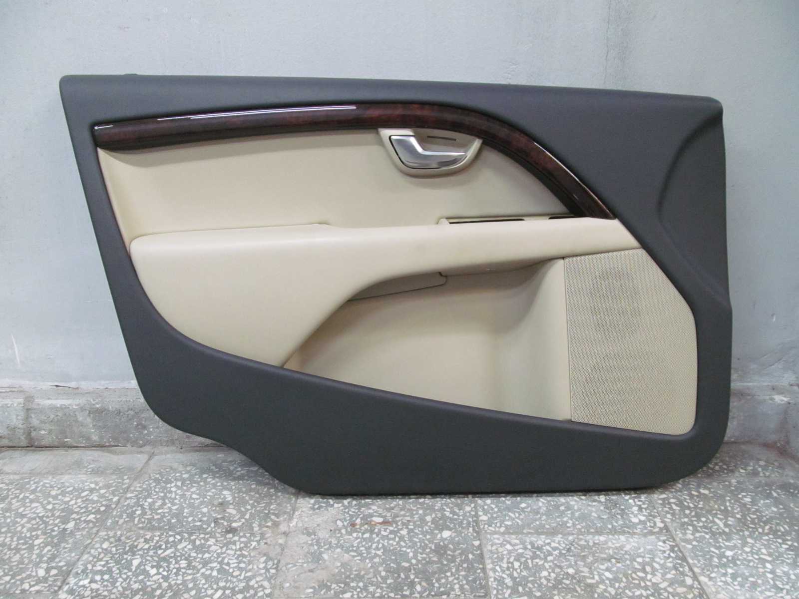 VOLVO S80 II V70 06-13 TAPICERKA BOCZEK DRZWI SKORA PRZOD LEWY 8686852