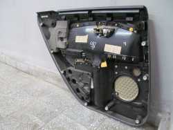 VOLVO S80 II V70 06-13 TAPICERKA BOCZEK DRZWI SKORA TYL PRAWY 8686855