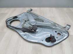 VOLVO S40 V50 04-12 MECHANIZM PODNOSNIK SZYBY PRZOD LEWY 8679080