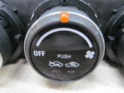 SUZUKI LIANA PANEL NAWIEWU KLIMATYZACJI 39510-59J01 01-10
