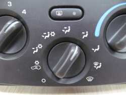 JEEP CHEROKEE KJ PANEL NAWIEWU KLIMATYZACJI 55037533AD