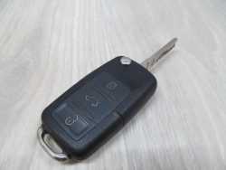 VW GOLF TOURAN CADDY STACYJKA KLUCZYK KOSTKA 1K0905851B