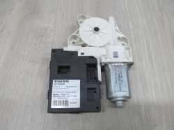 VOLVO S40 V50 04-12 SILNICZEK SZYBY PRZOD PRAWY 30739009