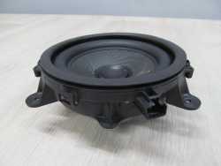 VOLVO C30 S40 S60 V50 XC GLOSNIK DRZWI DYNAUDIO 8651211 04-13