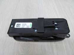 VOLVO C30 PANEL PRZELACZNIK SZYB LUSTEREK 30710783 06-13