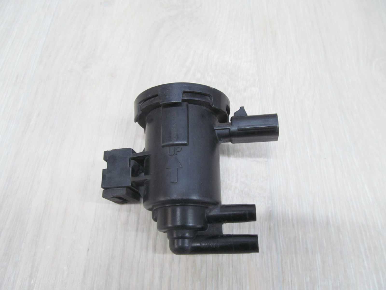 CHRYSLER JEEP ZAWOR PODCISNIENIA 04669940