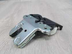 AUDI A4 B7 PASSAT B6 JETTA 05- ZAMEK KLAPY BAGAZNIKA 4F5827505