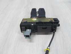 VOLVO XC90 04-13 ZAMEK KLAPY BAGAZNIKA TYL 30649246
