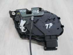 VOLVO S40 V50 04-12 ZAMEK DRZWI TYL PRAWY 30699802