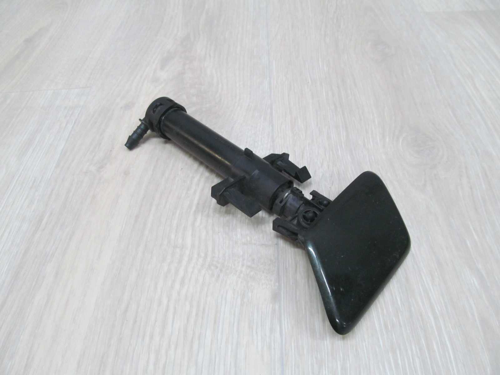 VOLVO S60 LIFT SPRYSKIWACZ DYSZA LAMP REFLEKTORA LEWY 465-46