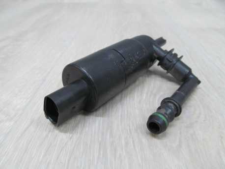 VW GOLF V JETTA PASSAT SKODA POMPKA SPRYSKIWACZY LAMP REFLEKTOROW 3B7955681