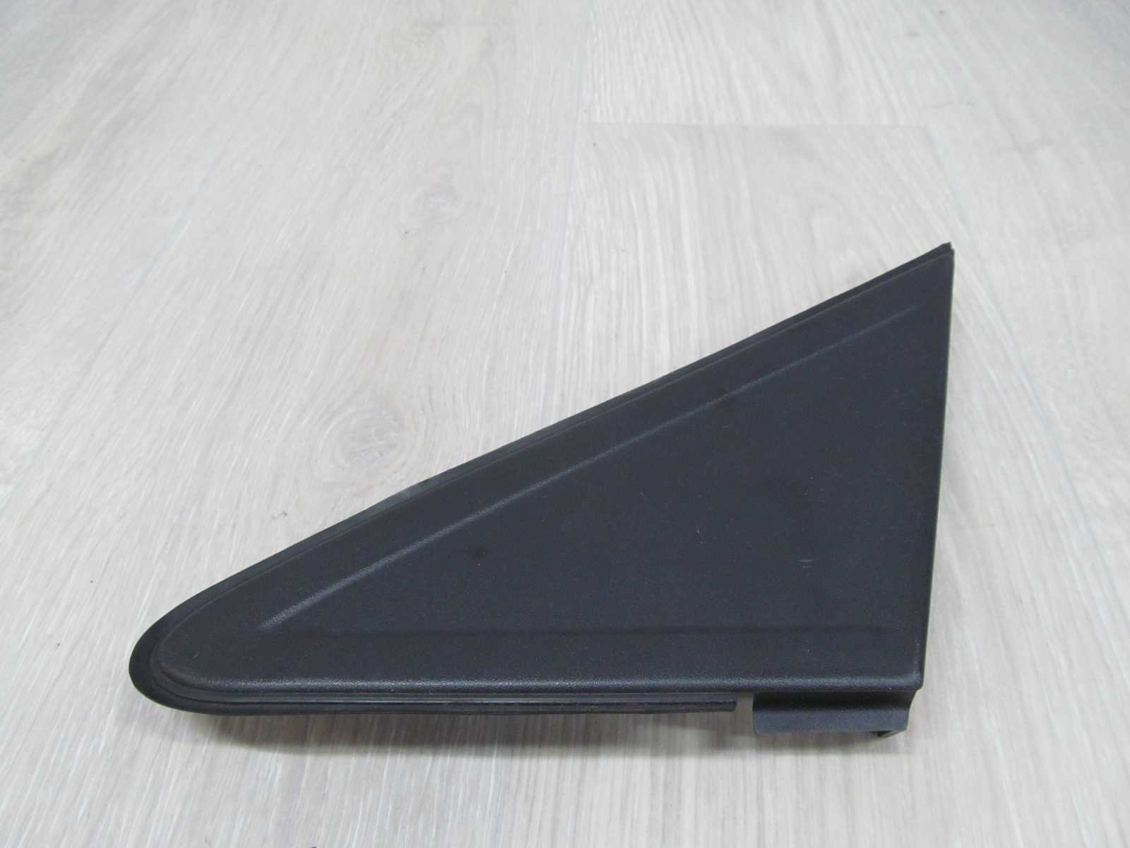 FORD FOCUS II MK2 LIFT 07-11 TROJKAT ZASLEPKA BLOTNIKA LEWA 4M51-A16004-A