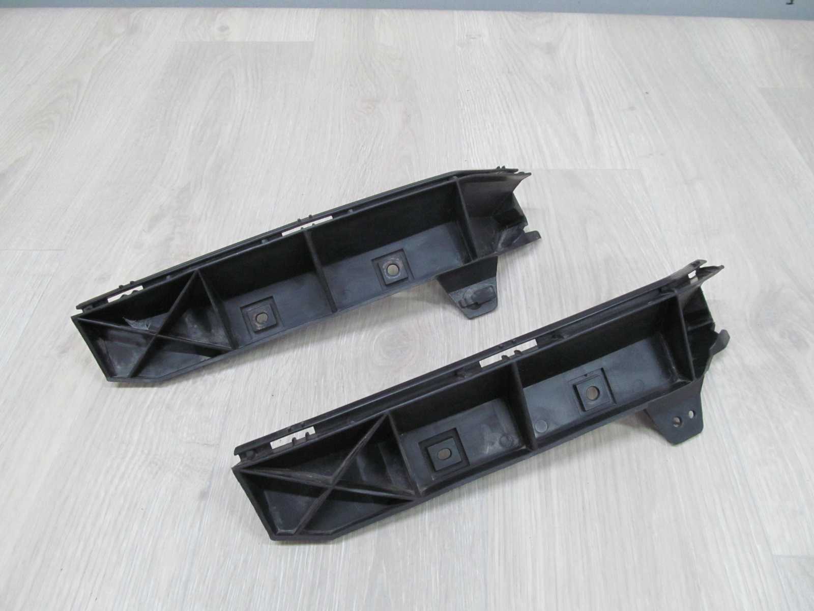 VOLVO S40 SLIZG MOCOWANIE ZDERZAKA TYL PRAWY 30655999 04-12