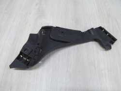VOLVO C30 SLIZG MOCOWANIE ZDERZAKA TYL PRAWY 30655938 06-13