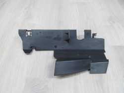 RENAULT CLIO III OSLONA KIEROWNICA POWIETRZA CHLODNICY 8200304289 05-09