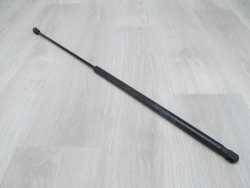 VOLVO C30 S40 V50 TELESKOP SILOWNIK MASKI 9483570