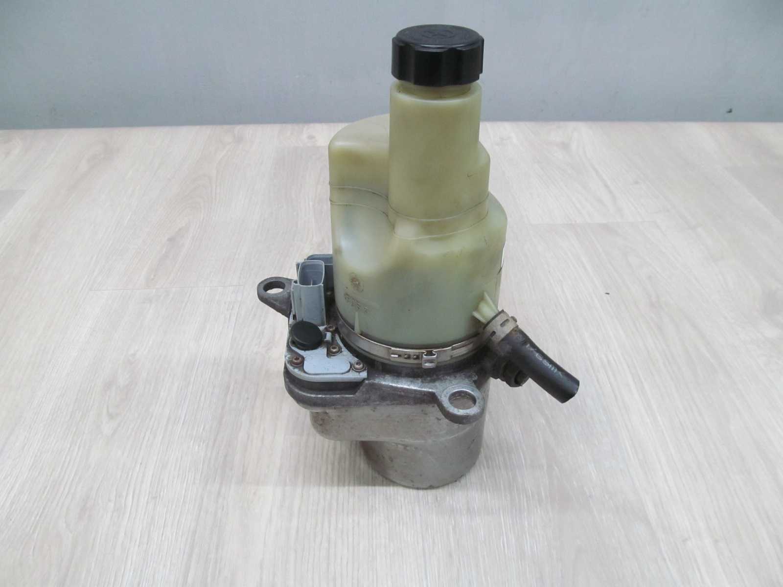 VOLVO C30 S40 V50 C70 POMPA WSPOMAGANIA 06-13