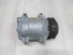 VOLVO S60 V70 XC 2.4 D5 SPREZARKA KLIMATYZACJI 8708581