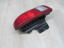 SUZUKI GRAND VITARA LAMPA TYL PRAWA 01-05
