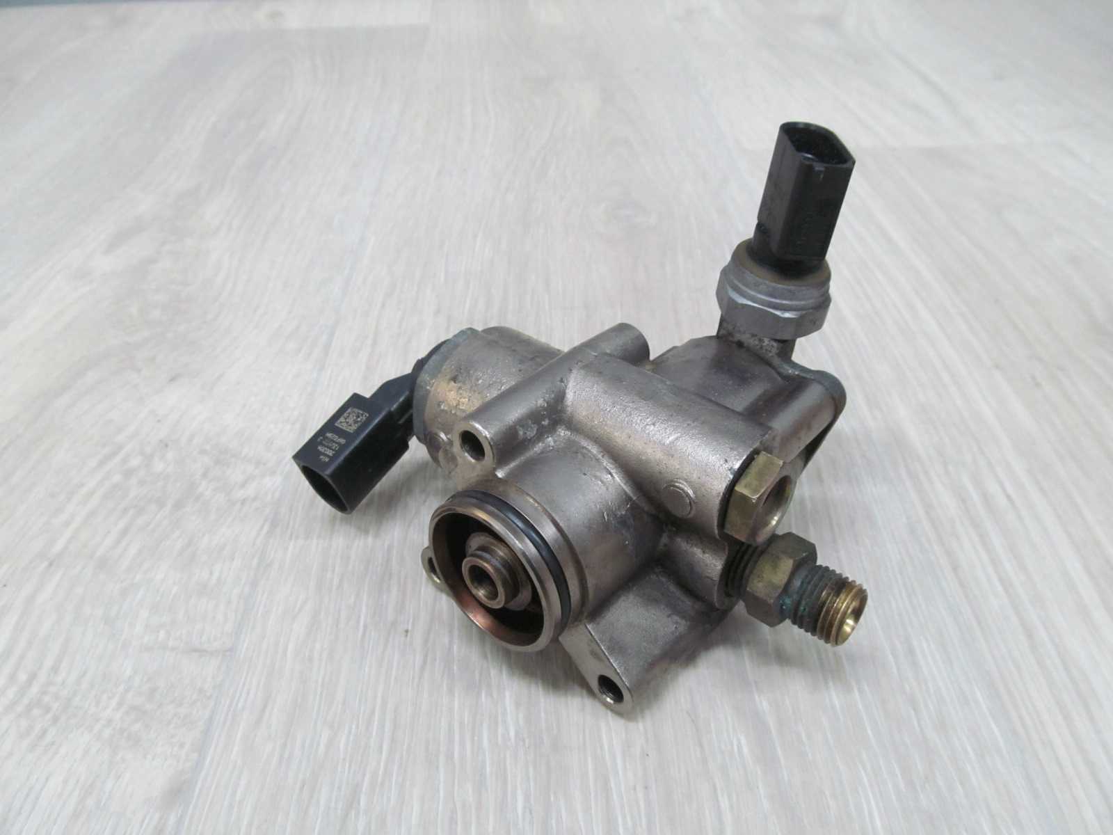 AUDI VW SKODA 2.0 TFSI POMPA WTRYSKOWA PALIWA 06F127025H