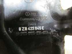 AUDI A2 PODSTAWA POMPY WSPOMAGANIA 8Z0423845E