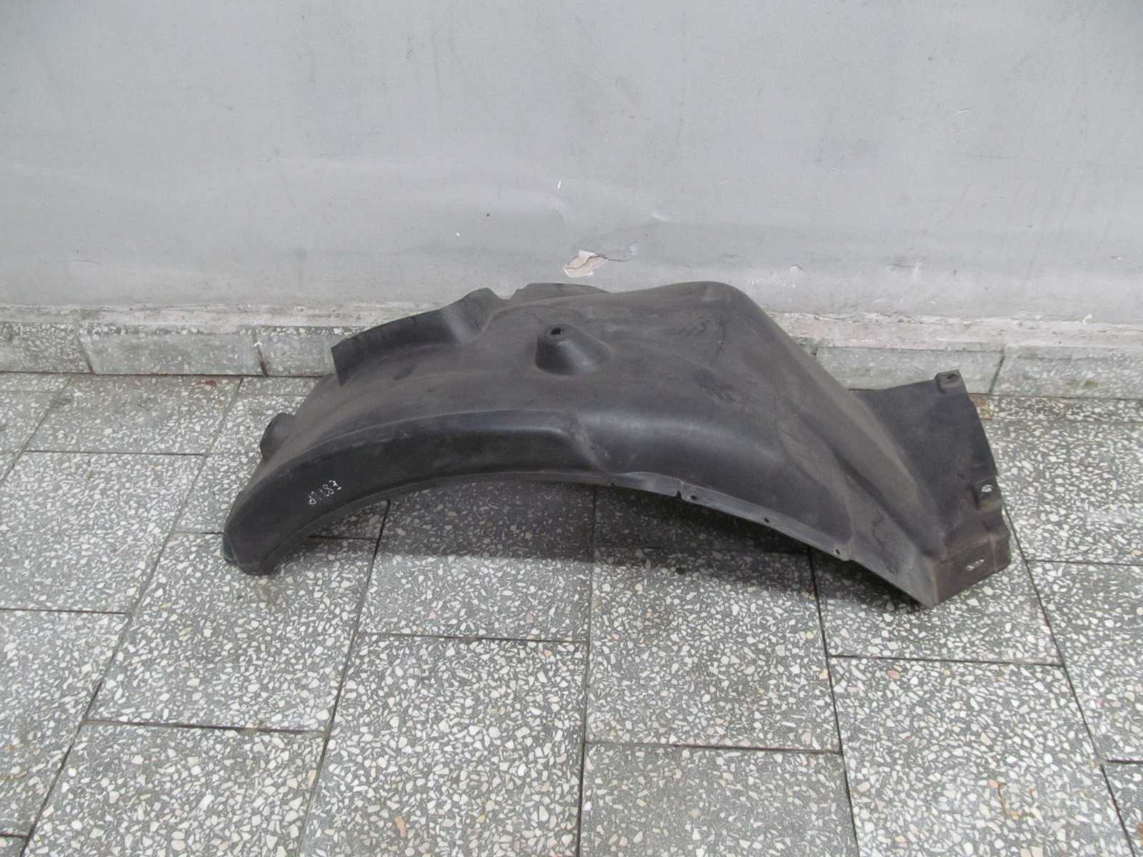 BMW 1 E81 E87 NADKOLE PRZOD LEWY 7059371 01-04