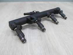 PEUGEOT CITROEN 2.0 16V  WTRYSK WTRYSKIWACZ 01F003A LISTWA 9628084680
