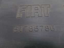 FIAT 500 07-15 NADKOLE LEWY TYL 51786786