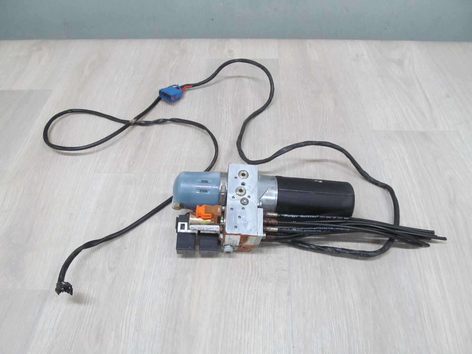 PEUGEOT 307 CC 01-08 POMPA HYDRAULICZNA DACHU 10562130106