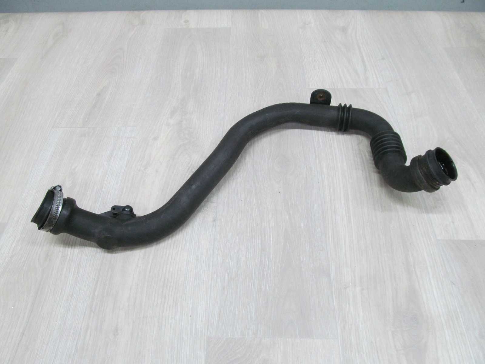 RENAULT CLIO III 1.5 DCI RURA PRZEWOD INTERCOOLERA 8200527669 8200468372