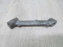 AUDI VW 2.0 TFSI WSPORNIK KOLEKTORA 06F129723F