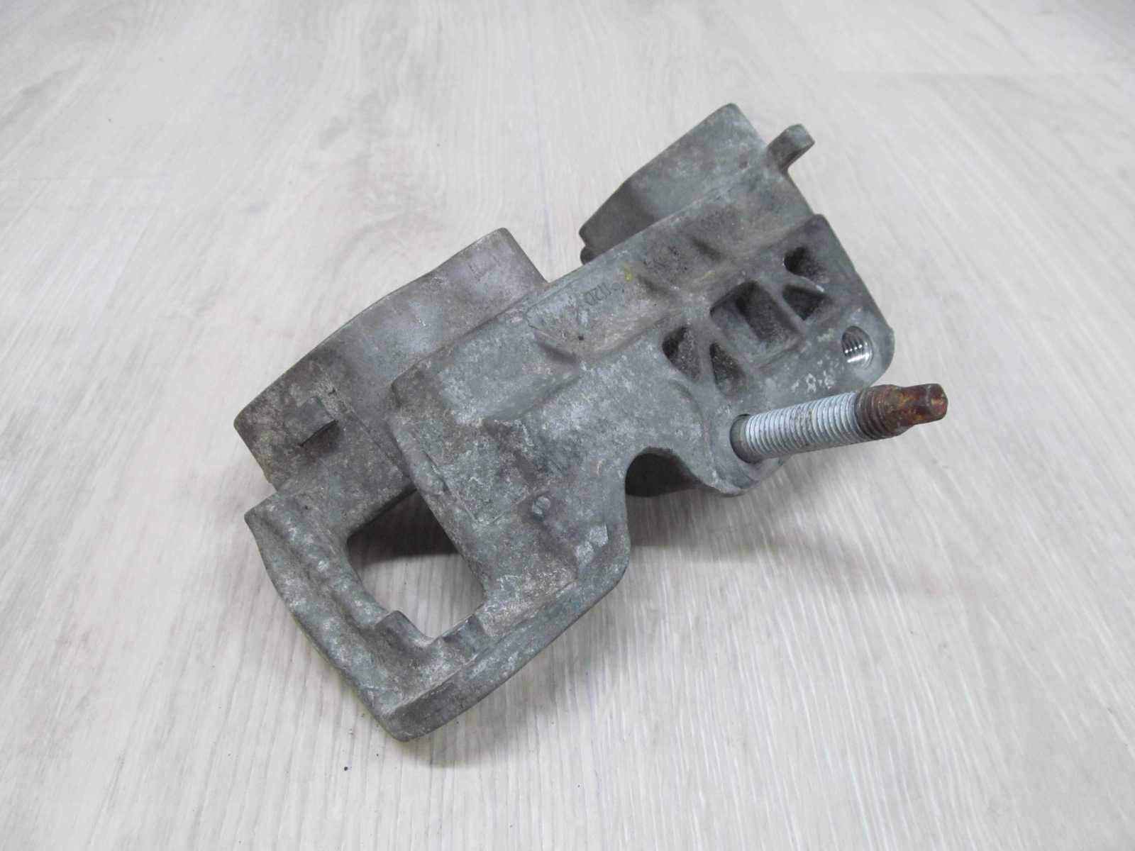 VOLVO C30 S40 V50 1.6 D 04-13 LAPA WSPORNIK SILNIKA 3M51-6030-AF