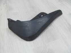 AUDI A4 B6 CHLAPACZ OSLONA TYL PRAWY 8E0075101
