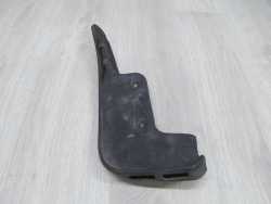 AUDI A4 B6 CHLAPACZ OSLONA TYL PRAWY 8E0075101
