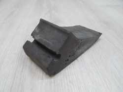 VW PASSAT B6 OSLONA BLOTNIKA WYGLUSZENIE 3C0864237