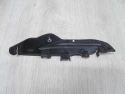 CITROEN C5 III X7 OSLONA ZAWIASU MASKI PRAWA 9682940680