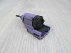 SEAT SKODA AUDI VW TOUAREG 7L 03-10 CZUJNIK SWIATLA STOP 1J0945511E