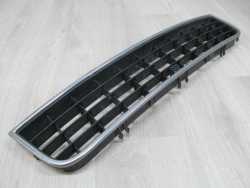 AUDI A6 C5 LIFT 01-05 ATRAPA KRATKA ZDERZAKA SRODKOWA 4B0807683L