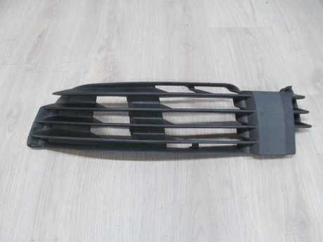 VW PASSAT B5 FL 00-05 ATRAPA KRATKA ZDERZAKA LEWA 3B0853665H