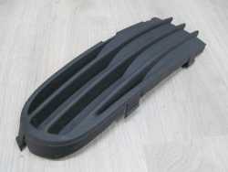 VOLVO S40 V50 04-07 KRATKA ATRAPA ZDERZAKA PRAWA 30657010