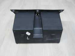 NISSAN CABSTAR MAXITY NT400 SCHOWEK DESKI KONSOLI POLKA 68560MB400 07-15